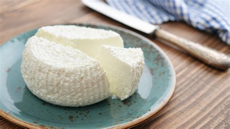 How To Tell If Ricotta Cheese Has Gone Bad