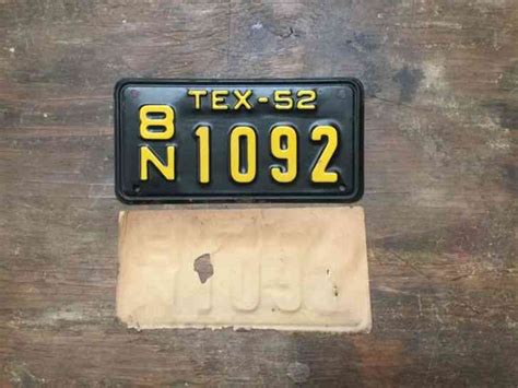 VINTAGE UNISSUED 1952 TEXAS MOTORCYCLE LICENSE PLATE NEVER