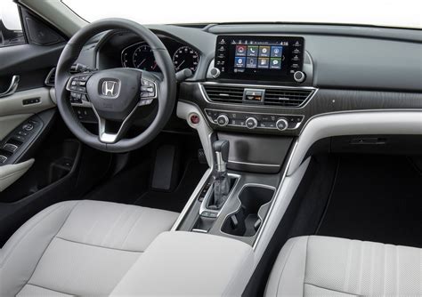 Check spelling or type a new query. Honda Accord : le moteur hybride, plus fiable que le 2.0T?