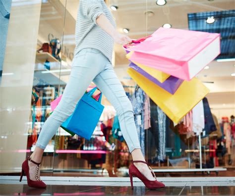 Cómo Será Ir A Comprar Ropa Y Un Día En El Shopping