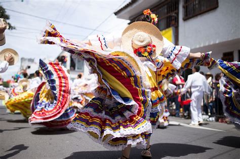 10 Costumbres De La Región Pacífica De Colombia