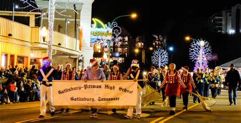 East Tennessee 2021 Christmas Parades We Help Visitors And Locals