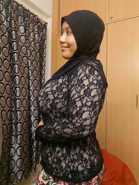 Ashpika123456 Maintapsedaps Isteri Melayu Tetek Mantap Badan Sedap Berminat Nak Gangbang Dia
