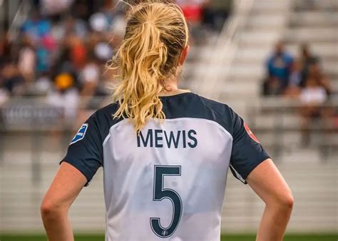 sam mewis heads to manchester city beyond women s sports