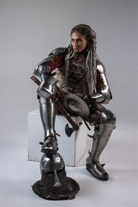 Pin on 갑옷 in 2024 | Pose reference, Poses, Drawing poses