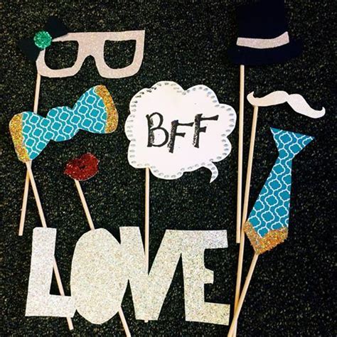 Make Your Own Friendship Themed Props For An Iwfm Photo Booth Women