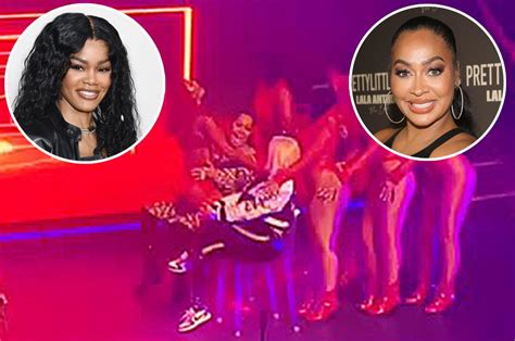Lala Anthony Receives A Lap Dance From Teyana Taylor At Her Concert