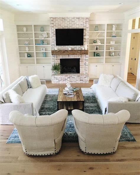 creating focal point  living room fireplace decor diy home art