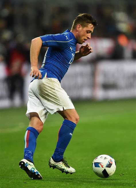 Emanuele Giaccherini Photostream | Soccer players hot, Soccer players ...