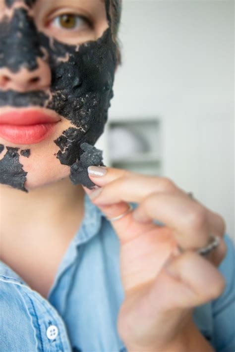 Diy Peel Off Face Mask With Activated Charcoal Diy Charcoal Mask