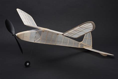 Keil Kraft Senator Balsa Rubber Powered Flying Model Kit