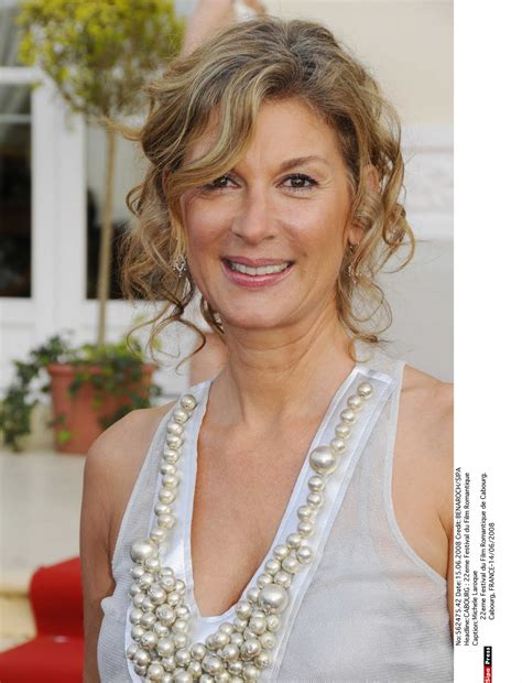 Discover all michèle laroque's music connections, watch videos, listen to music, discuss and download. Celebrités Matures: Michèle Laroque