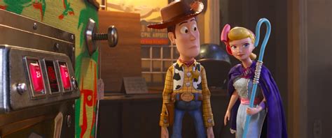 Toy Story 4 Woody And Bo Peep Reunite In Emotional Albeit Familiar Full Trailer Syfy Wire