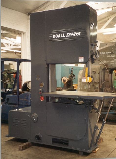 Doall 20 Inch Throat Vertical Band Saw Model Mp 20 Height 40 Off