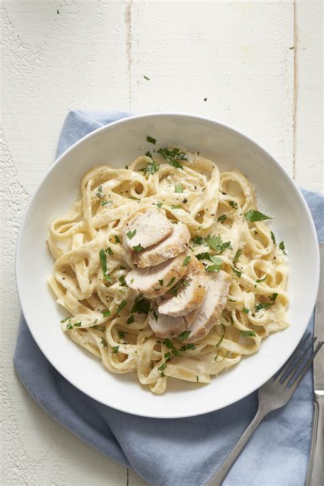 How To Make Chicken Alfredo Pasta Recipe With Images Chicken