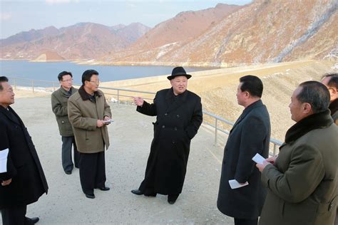 North Korea's Kim Jong Un Gets Drunk, Punishes Military Leaders Until