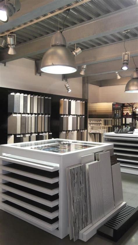 Congrats to all of the top 50 kitchen and bath designers! showroom design ideas | Kitchen design showrooms, Showroom ...