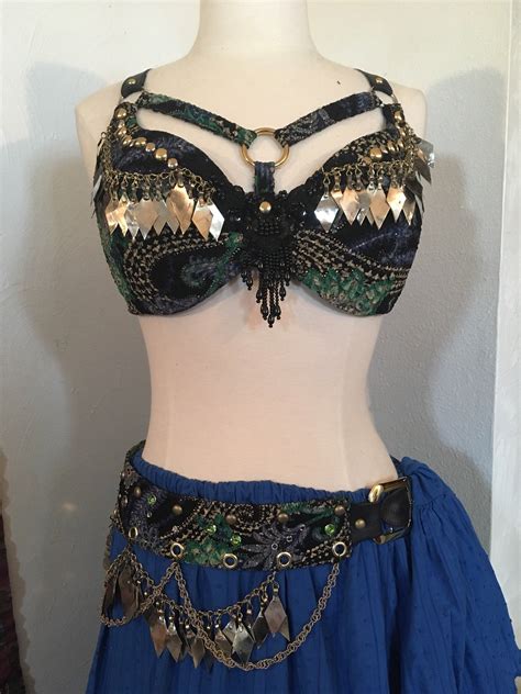 tribal-fusion-tribal-bellydance-two-piece-costume-etsy-belly-dance-outfit,-tribal-fusion