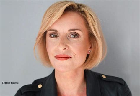 Short haircuts are the easiest route for making your hair appear thicker, and there are plenty of stylish short cuts for thin curly hair. 30 Best Haircuts for Thin Hair to Appear Thicker