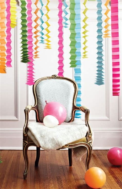 Are you bold enough for that idea? 12 Festive Ways To Decorate With Streamers - Pretty Mayhem ...