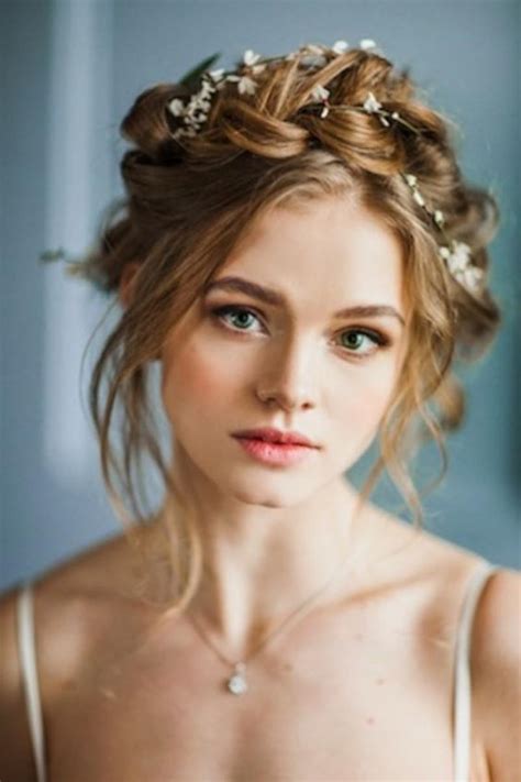 10 Flower Crown Hairstyles For Any Bride Bohemian Wedding Hair