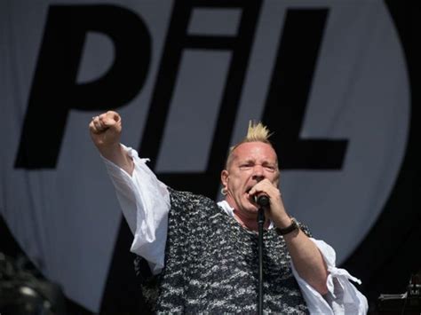 Johnny Rotten Sex Pistols Celebrity Declares Donald Trump Is The Only