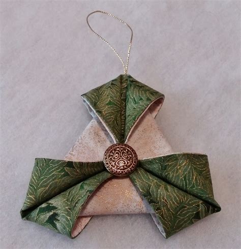 Folded Fabric Ornaments To Sew Tutorial Part 1 Beth Ann Williams