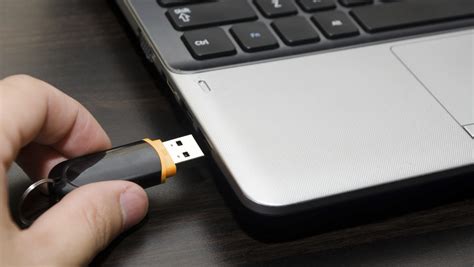 Devices can fail in spectacular ways. Police warn of shady USB drives appearing in mailboxes ...