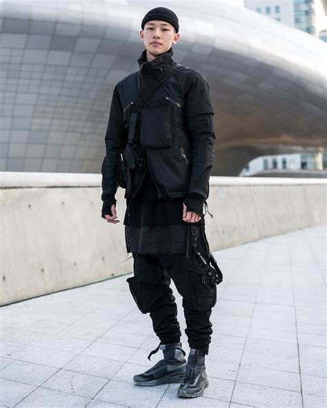 Flueboy In Techwear Finest 🛰at Seoul Fashion Week Wearing Acronym