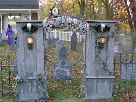 Rare Cemetery Halloween Decoration This Month Halloween Graveyard