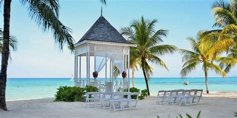 Beach Gazebo Wedding Venue In Hotel Riu Ocho Rios Jamaica