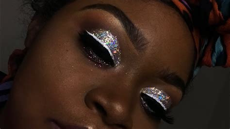 Simple Silver Glitter Cut Crease Makeup For Black Women Youtube