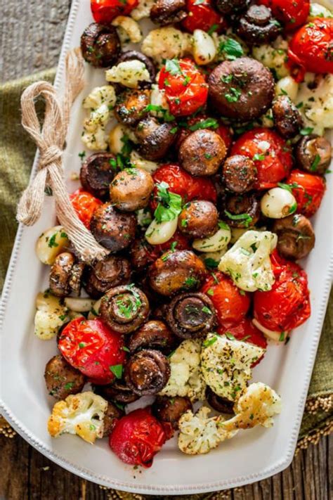 Tangy, tasty cranberry meatballs are always a preferred at christmas dinner and also the recipe can quickly scaled up for holiday events. Non-Traditional Christmas Dinner - The Best Ideas for Non ...