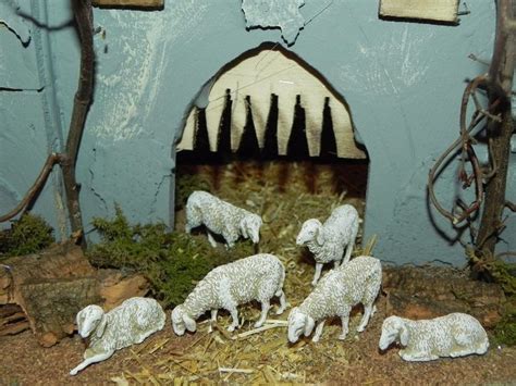 Pin En Nativity Figures Shepherds Sheep