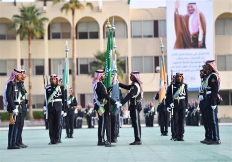 وقبل عرض معلوماتنا بخصوص نتائج كلية الملك خالد العسكرية للثانوية 1442، وجب التنويه إلى أنه قد تم التقديم في هذه الكلية في 1 من شهر يونيو الجاري لحملة الثانوية. كلية الملك خالد العسكرية تعلن أرقام القبول لحملة الثانوية ...