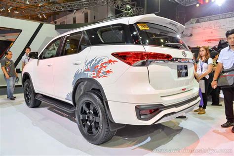 Pims 2016 Toyota Spices Up The Fortuner With Trd Kit Auto News