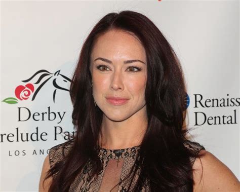 hollywood actress lindsey mckeon gets candid about female empowerment huffpost uk