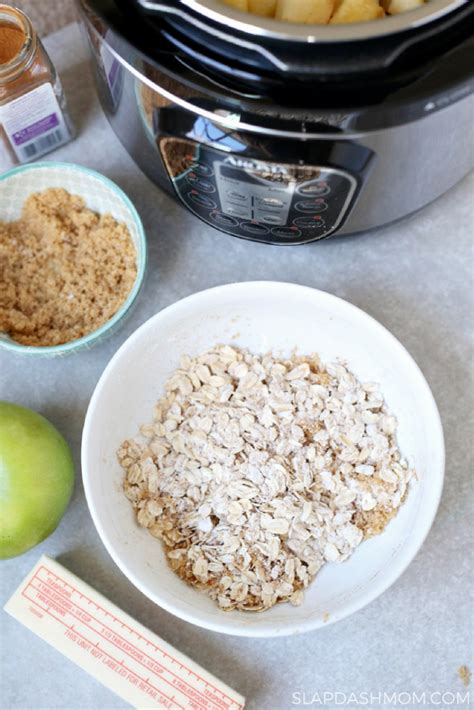 Put sliced/cubed apples into your instant pot (very thick slices, and large cubes). Instant Pot Apple Oatmeal Crisp | Apple crisp no oats ...