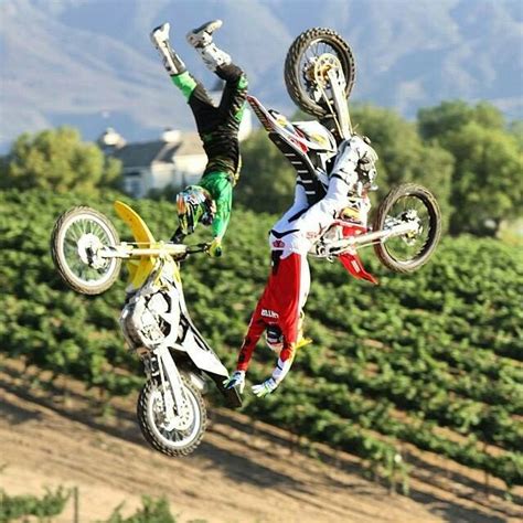 Dirt bike doing freestyle jumps and tricks in the moving machines motorcycle for kids video. Pin by D.W. on Motocross | Freestyle motocross, Motocross ...