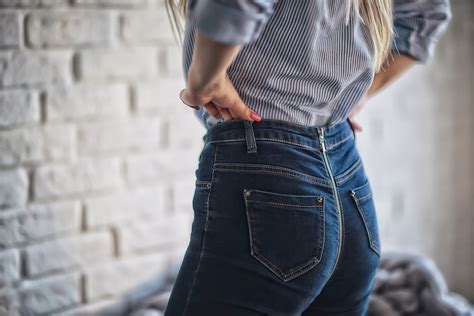 6 Best Butt Lifting Jeans On The Market Reviews