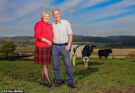 Meet The Long Suffering Wife Of Tvs Yorkshire Vet Hot Lifestyle News