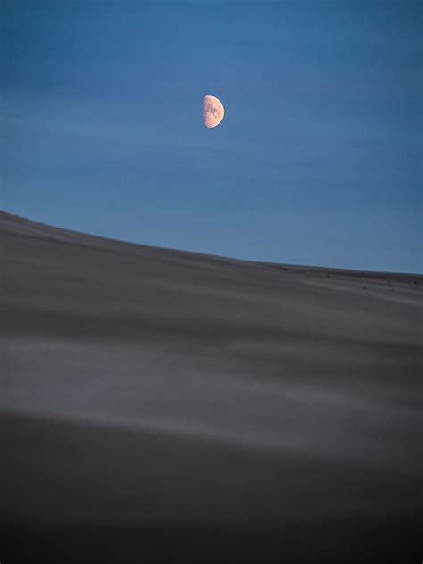 Desert Moon Night Dusk Hd Phone Wallpaper Peakpx