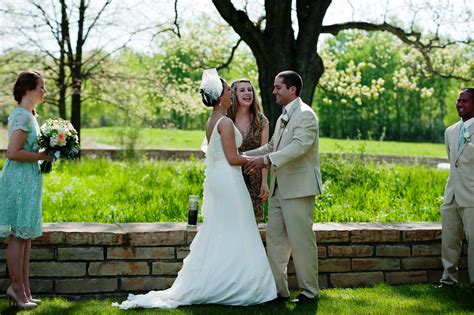 Wedding Ceremony at Indian Springs Metropark