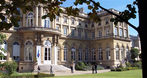 Accueil > partenaires > ministère des affaires etrangères. Actualité Conférence « Tradition et modernité en Iran ...