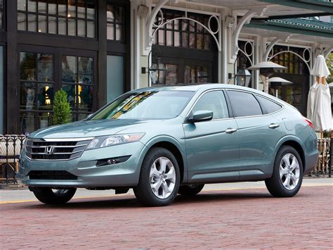 What do you think about it? 2012 HONDA Crosstour Japanese car photos