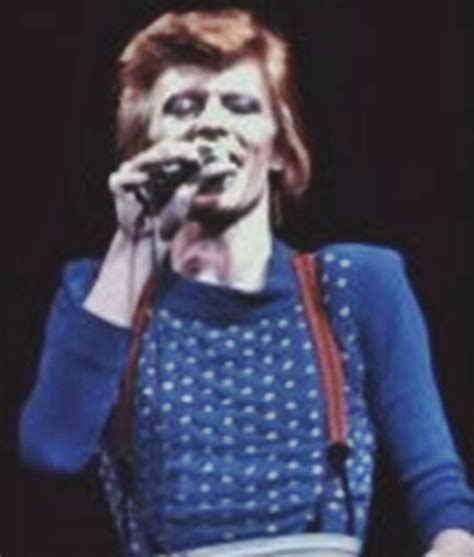 David Bowie 1974 06 22 Detroit Cobo Hall Youre Knocking Me Dead