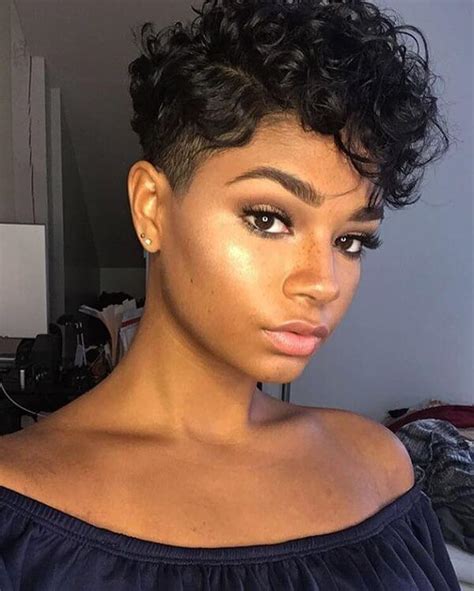 There are a lot of celebrities who have sported them very successfully this is a pixie cut taken to a whole new level. Pixie Cut Wigs For Black Women - 20+ » Short Haircuts Models