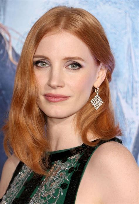 Jessica Chastain On Red Carpet The Huntsman Winters War Premiere