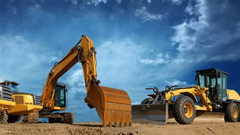 17 Types Of Heavy Equipment Commonly Used In Construction