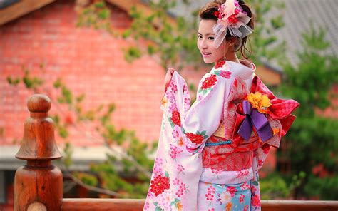 japanese kimono wallpapers top free japanese kimono backgrounds wallpaperaccess